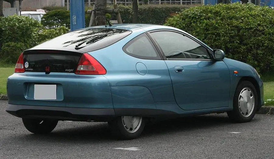 800px-Honda_Insight_Back.jpg