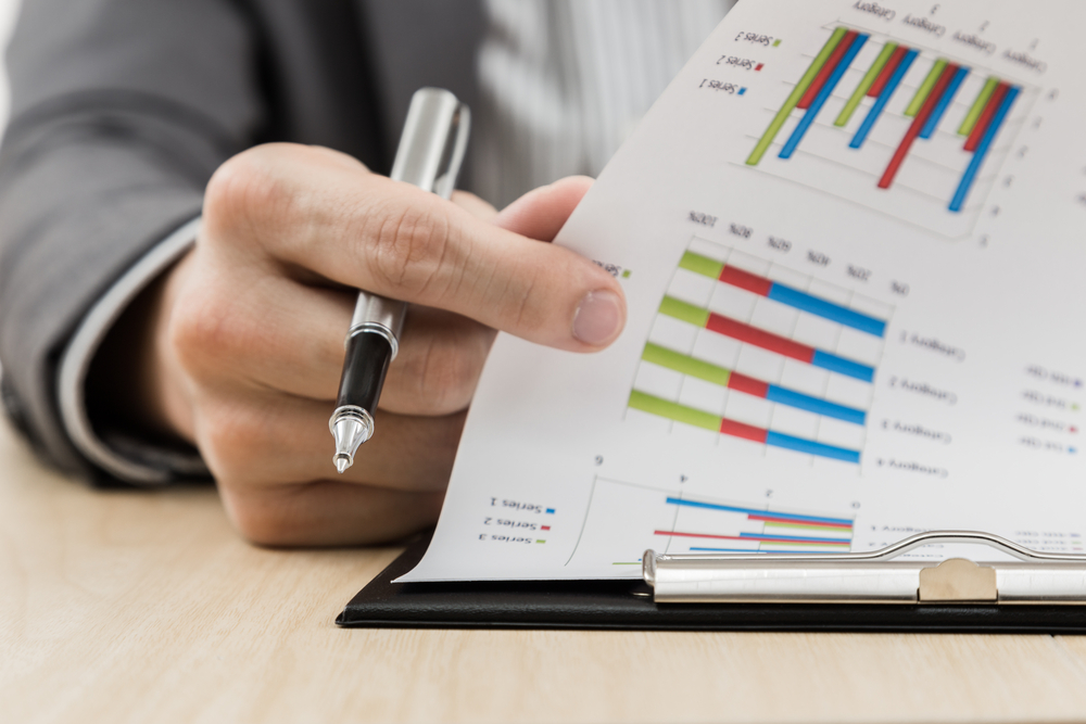 Schwab’s 2022 Benchmarking Study Offers Insights Into the RIA Industry